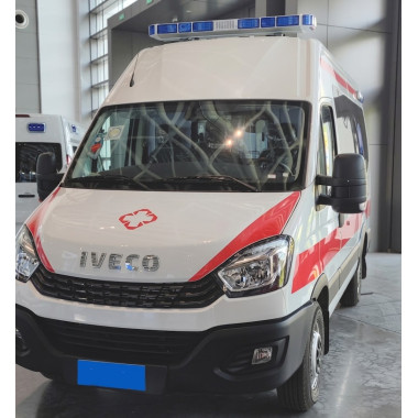 Реанімобіль IVECO Daily з високим дахом