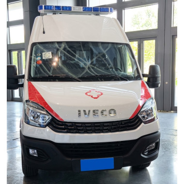 Реанімобіль IVECO Daily з високим дахом